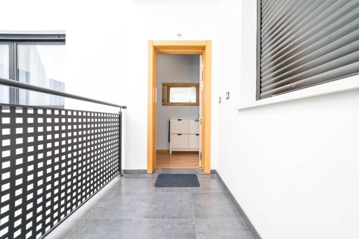 -Malagasunapts- Stylish City Centre Pool&Parking Zewnętrze zdjęcie